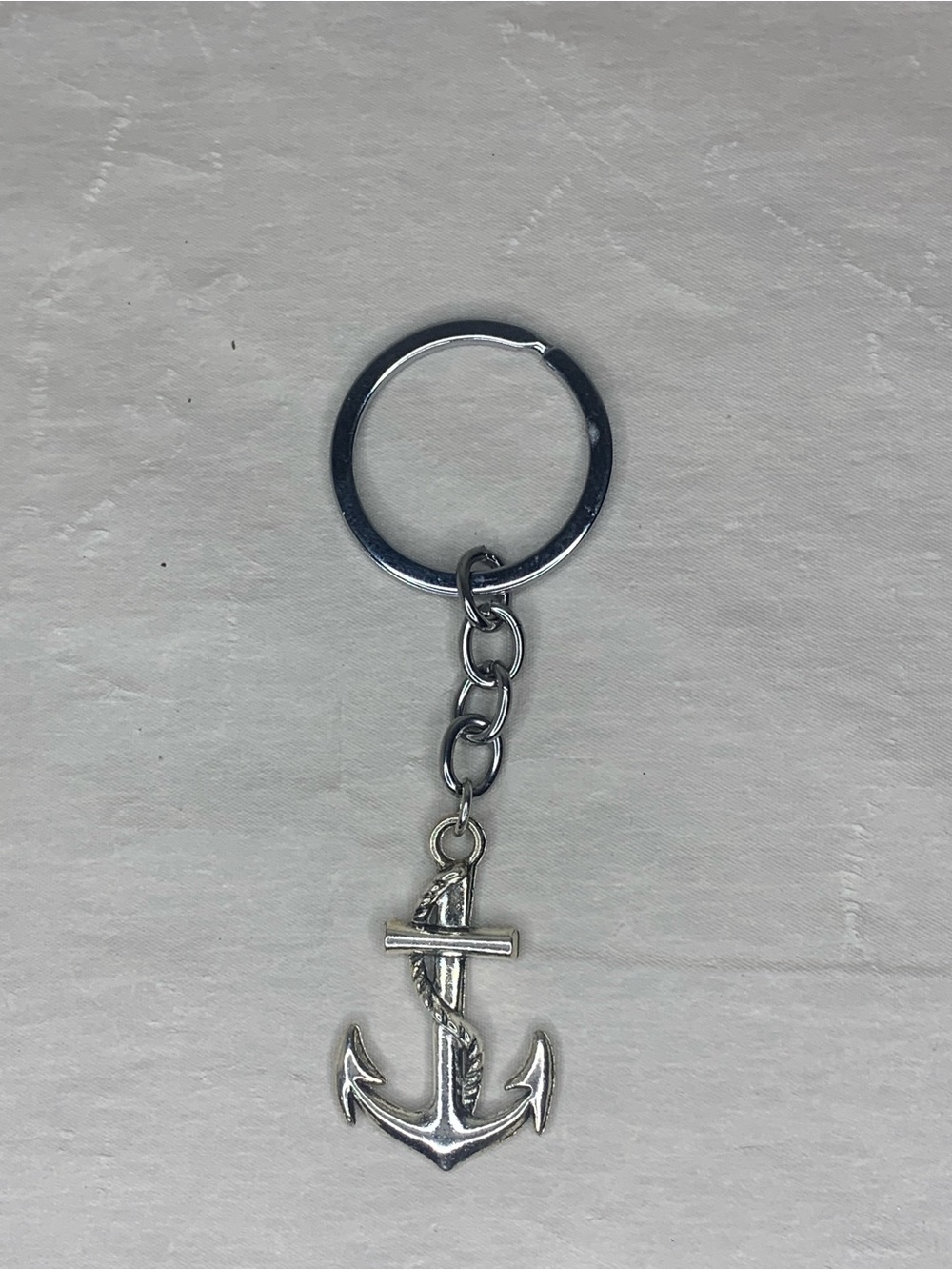 Men's Silver Anchor Keychain – Nautical Metal Key & Card Holder Accessory